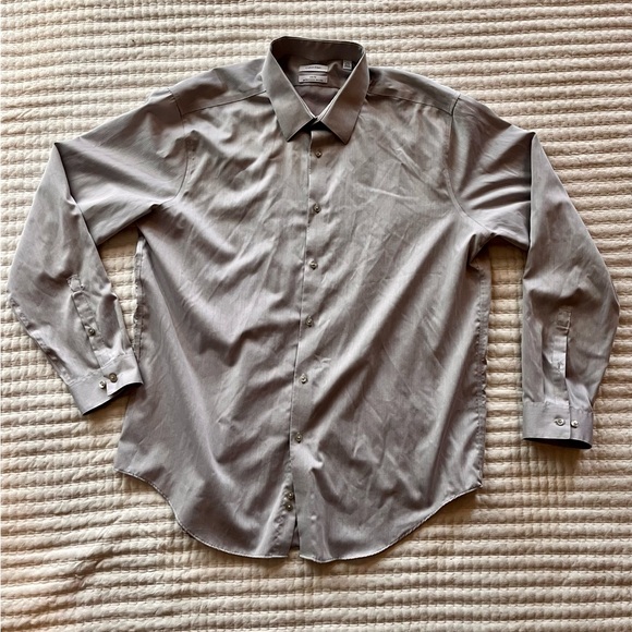 Calvin Klein Other - Calvin Klein slim fit dress shirt 👔 gray non iron performance button up